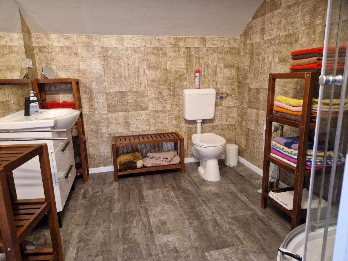Appartement Andrea Galambok Екстериор снимка